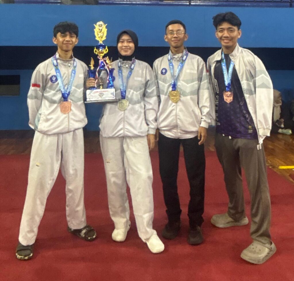 Mahasiswa FTT IPB University Ukir Prestasi di Kejuaraan Taekwondo Pancasila Cup 2